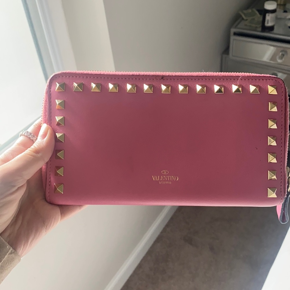 Valentino wallet